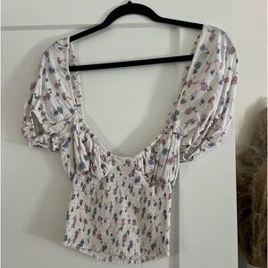 Skylar + Madison - crop shirt - size small